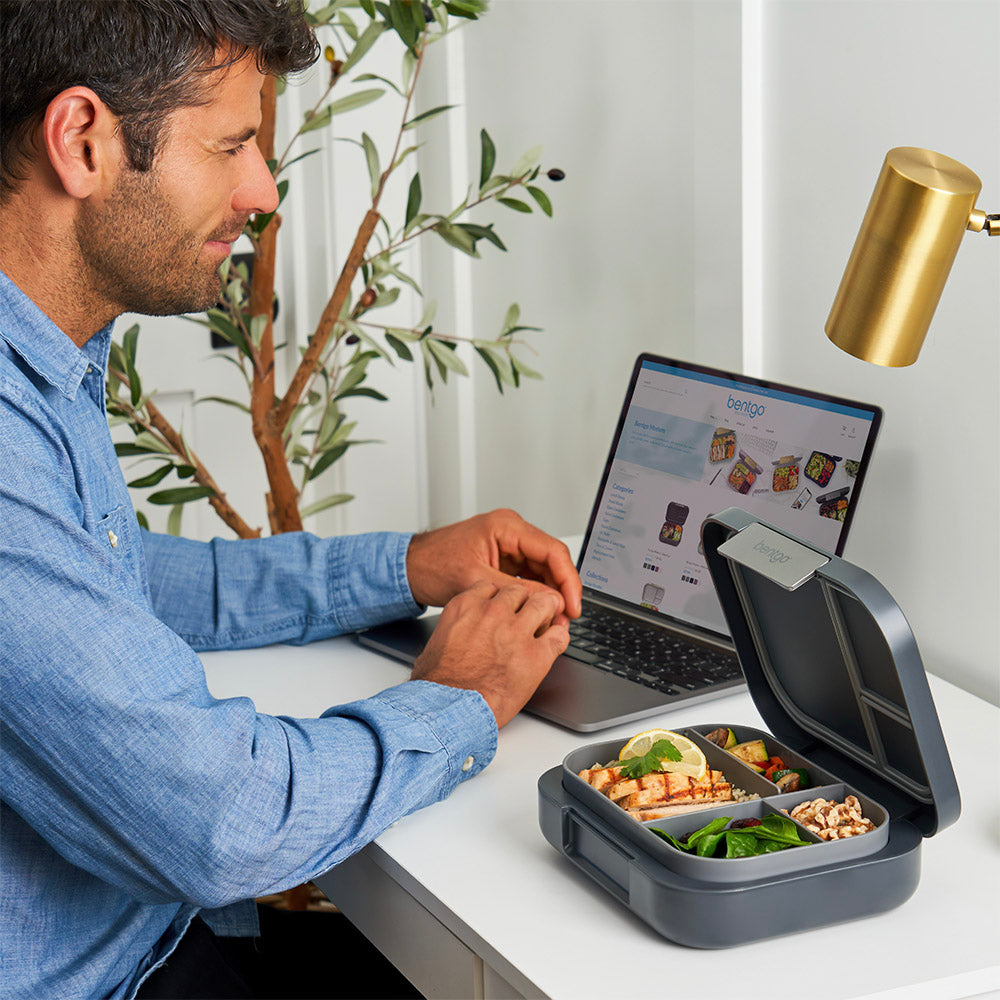 bentgo-modern-lunch-box-and-snack-cup-u4 BGMDNBDL-DG_4.jpg